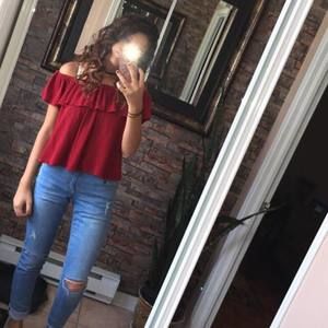 Meet your Posher, Nadine